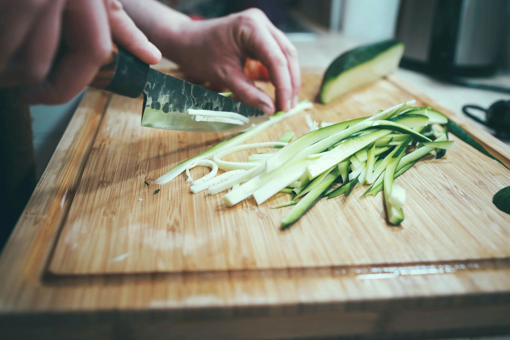 https://seniorcitizens-magazine.com/hearts-of-palm-and-artichoke-salad-with-zesty-dressing/